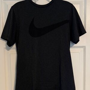 YOUTH Nike Charcoal Tee with Iconic Swoosh